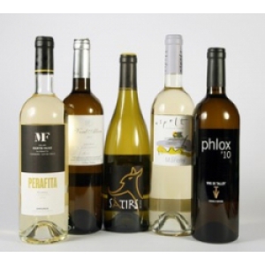 Selección de vinos blancos del Empordá